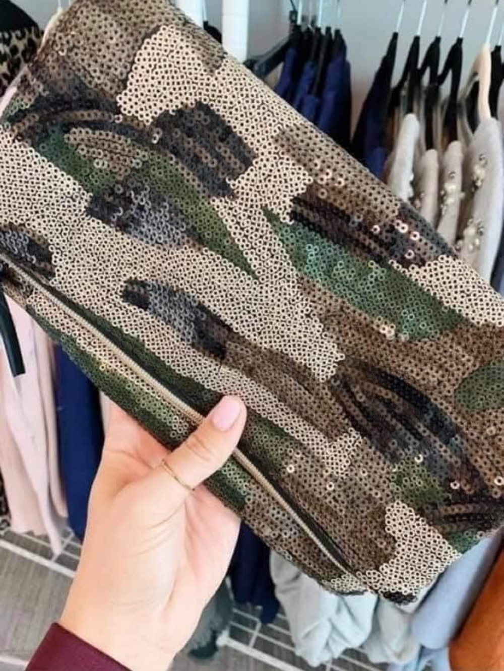 Camouflage Sequin Clutch Bag - Green Camo Stella & Dot Margeaux Clutch NIB - Picture 3 of 16